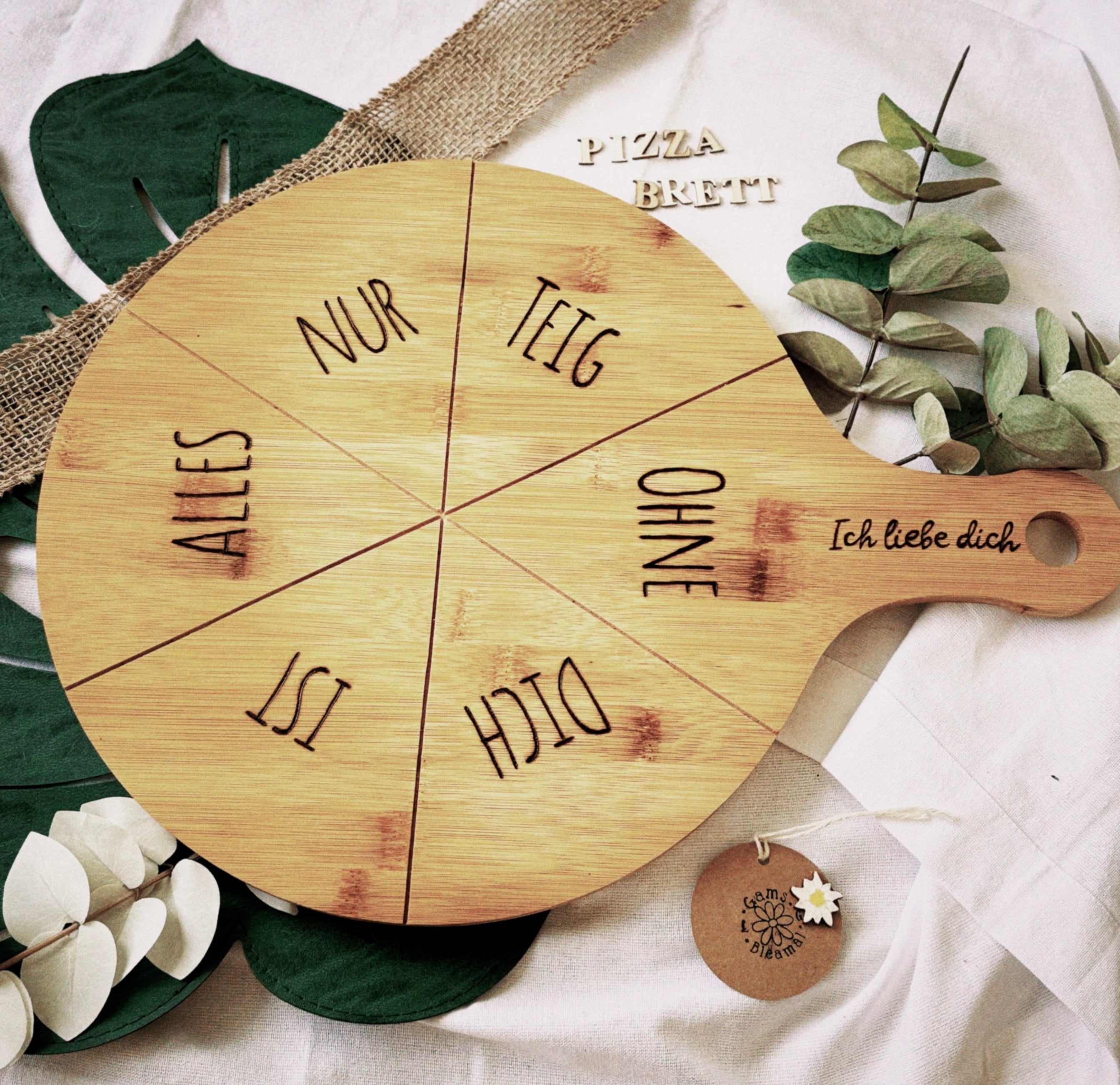 Pizzabrett mit Griff