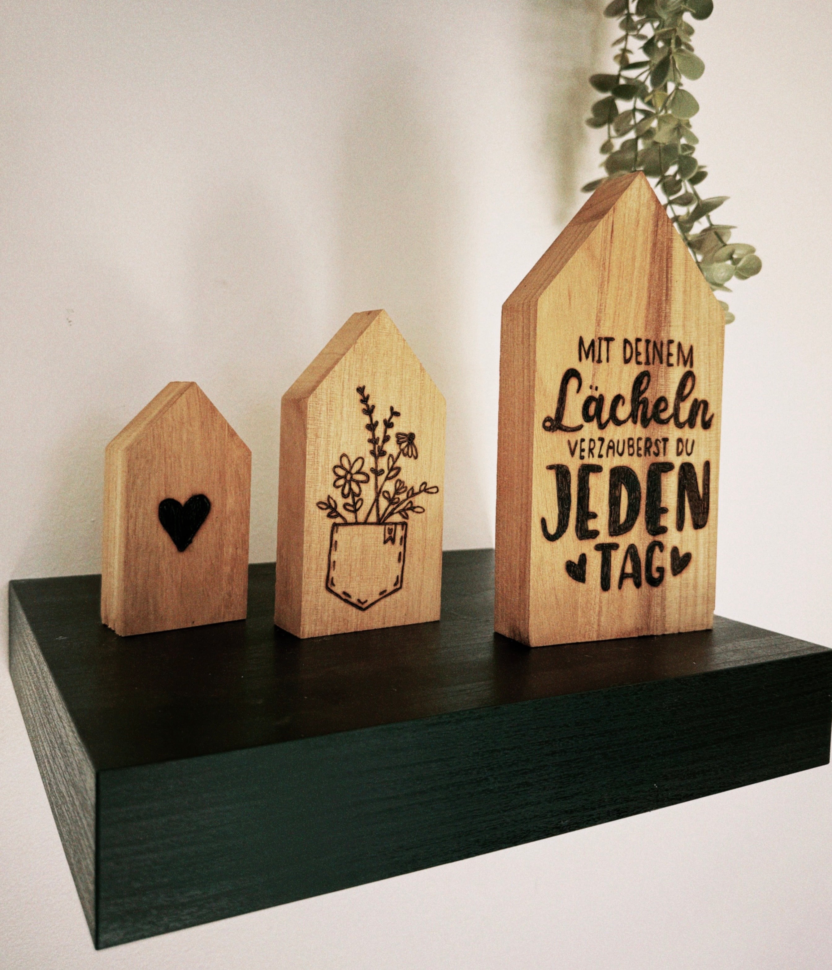 3er Set Holzhäuschen "Lächeln"